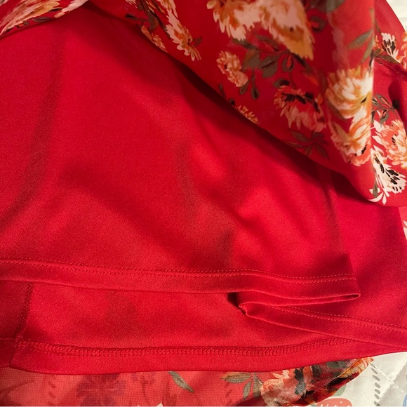 Maurice’s Women’s Red Floral Dress Short Flutter Sleeves V Neck Size XXL - Picture 6 of 10